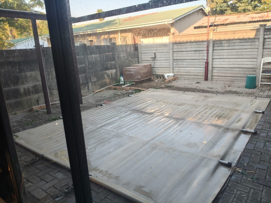 4 Bedroom Property for Sale in Oos Einde North West